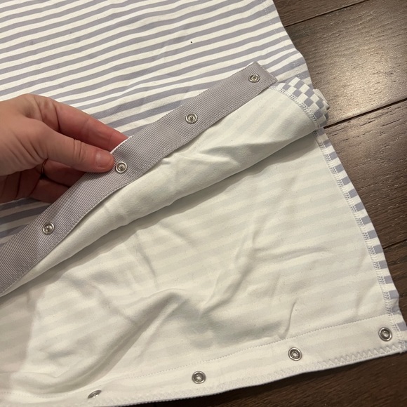 🌟 HOST PICK🌟Lululemon Snap Infinity scarf - Picture 6 of 10